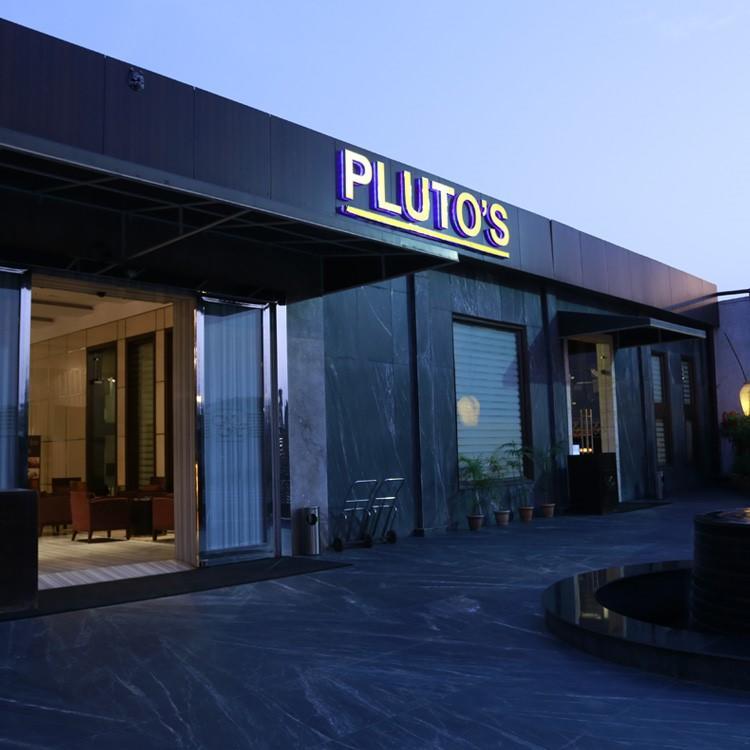 Hotel Pluto'S Nova Deli Exterior foto